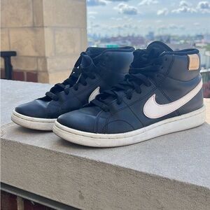 Nike Court Royale 2 Mid Size 6 Black and White Women’s Sneakers